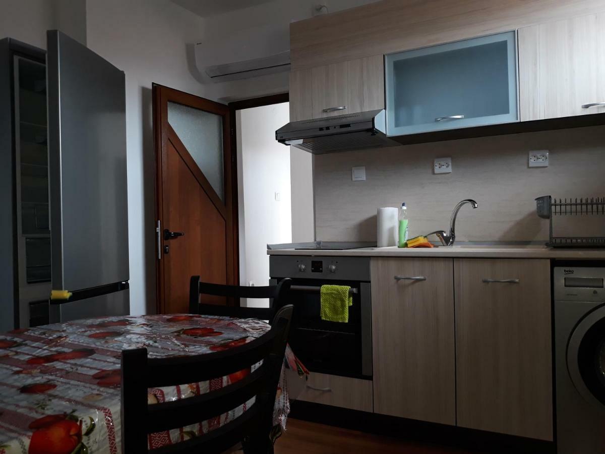 Апартаменти Прометей Burgas Esterno foto